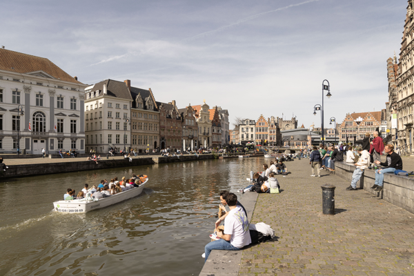 Tourism Flanders: "Successful first summer holiday month due to foreign visitors"