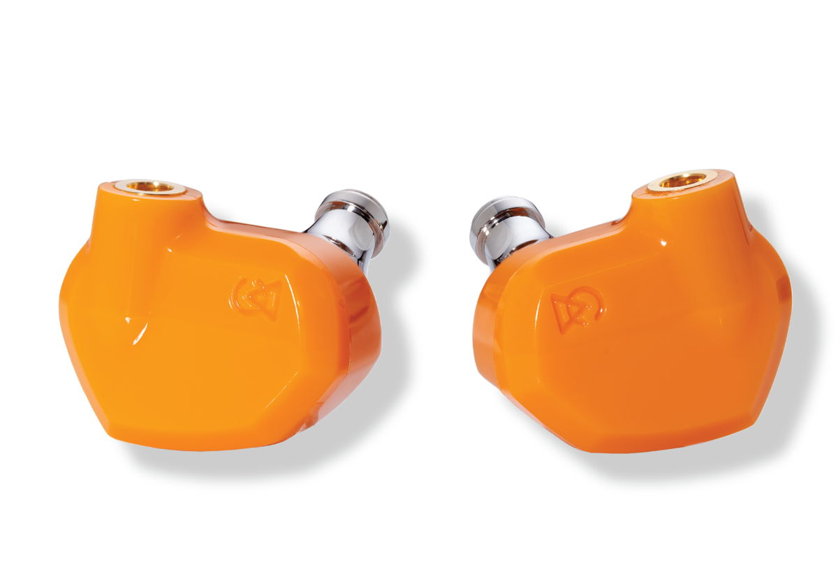 The ‘orange fizz’ colored Satsuma features a similar aesthetic presentation to Campfire Audio’s higher-end range of products, characterized by the company’s patent-pending 3D printed acoustic chamber design.
