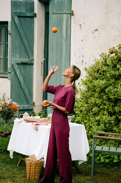 Mardi Editions - Top Daphné (135€) and Isabelle trousers (175€) - Wool crepe Dark pink