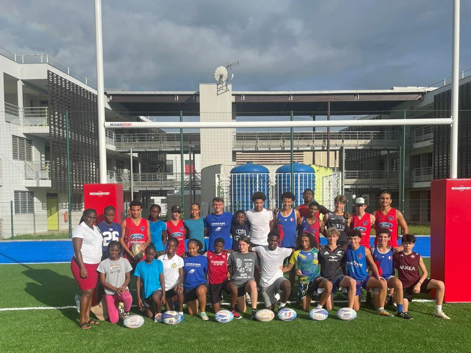 La Commission de l'OECO soutient le programme d'échange de la Saint Lucia Sports Academy avec le CREPS