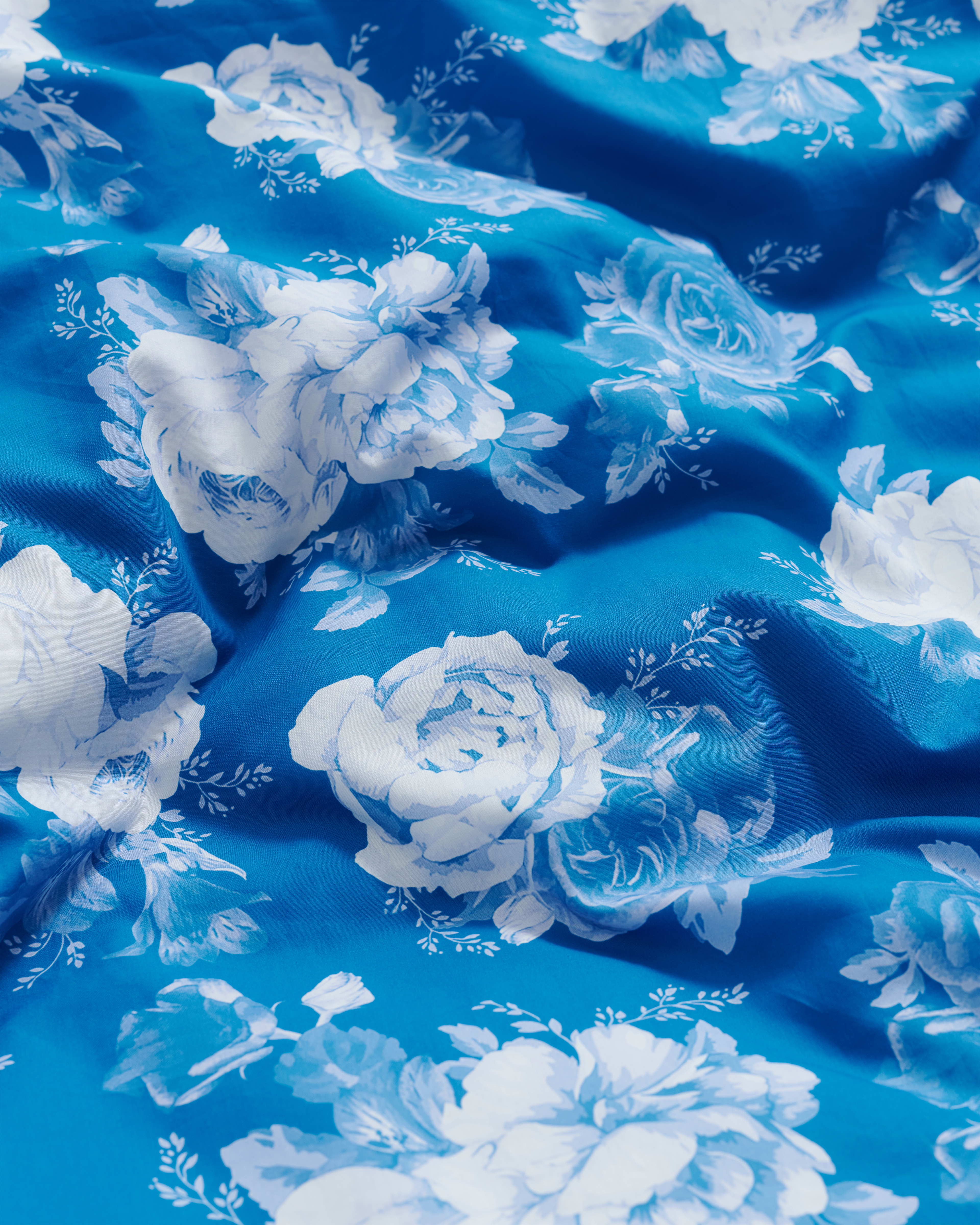 Fiori? In Primavera? Avanguardia pura.