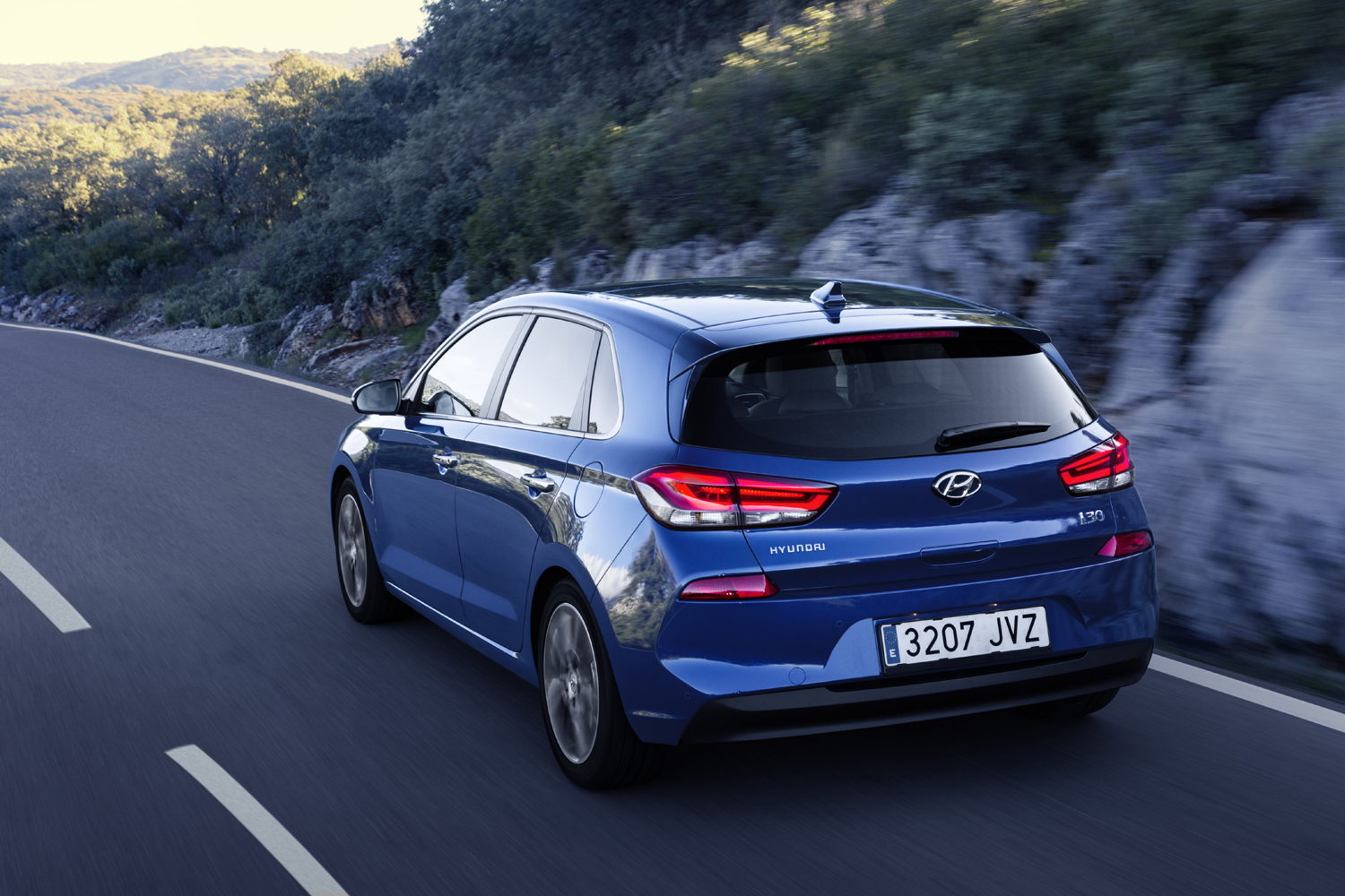 New Generation i30_Exterior (8)