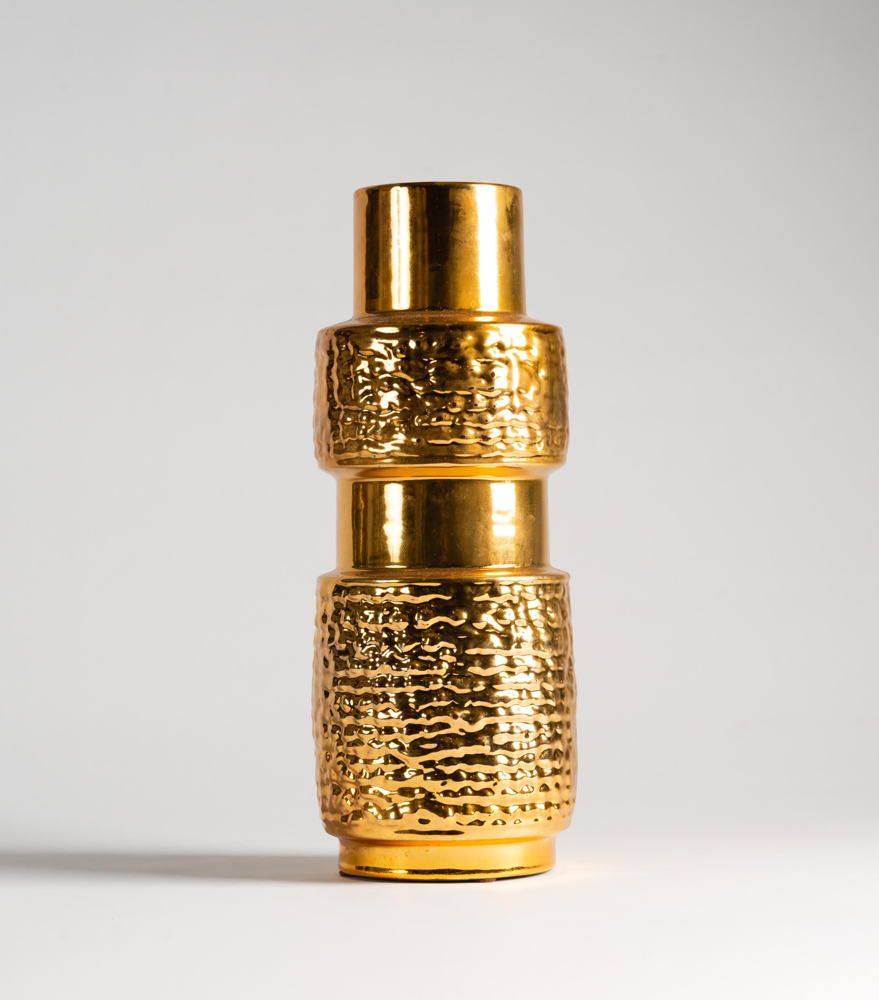 Pair of Gilt-Ceramic Vases, Germany, circa 1960, €4,449.82, www.1stdibs.de