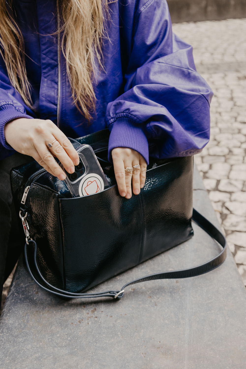 Mieke Dierckx -Weekender Night Blue Stone - €635 (2)