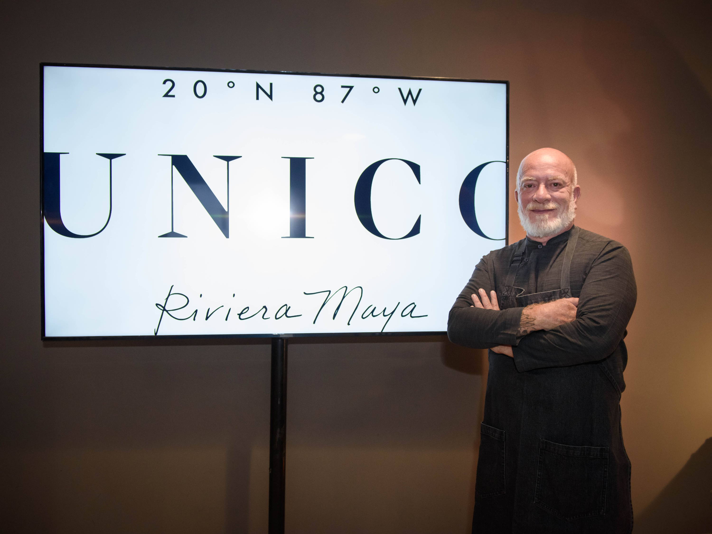 El hotel UNICO 20°87° Riviera Maya da la bienvenida a Gerardo Vázquez Lugo como nuevo chef del restaurante Cueva Siete