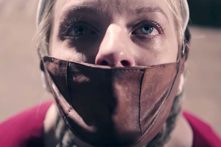 The Handmaid's Tale: Offred (Elisabeth Moss) - (c) Hulu