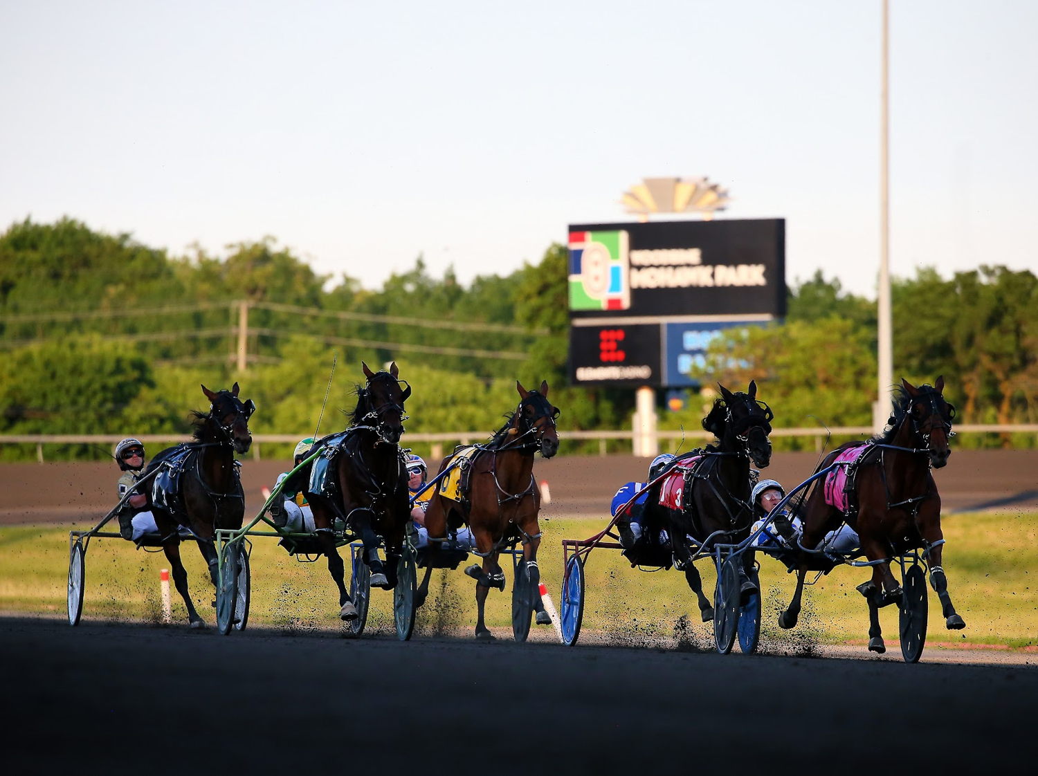 Woodbine Entertainment 2021 (New Image Media) 