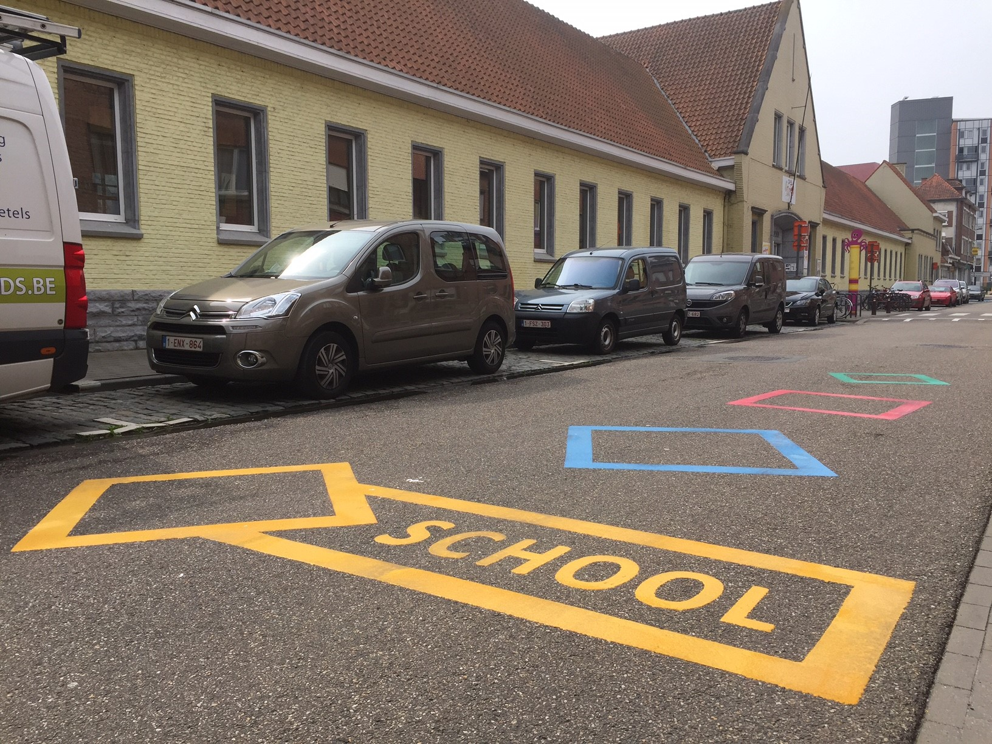 Leuven introduceert als eerste stad kleurrijke schoolstraten