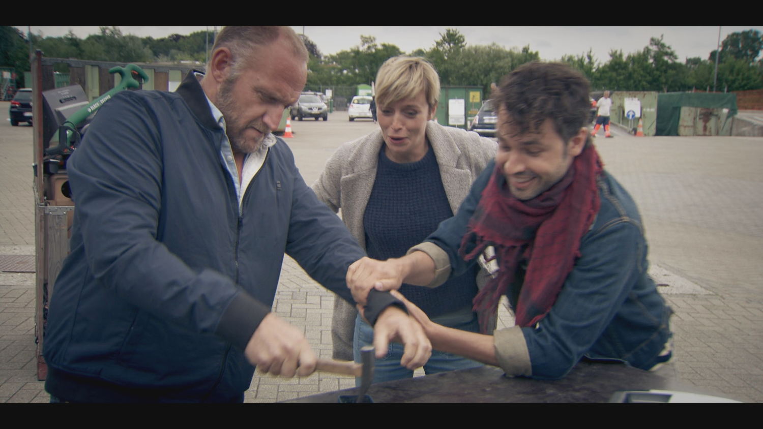 Hoe kan je goedkoop dingen herstellen?
(c) VRT