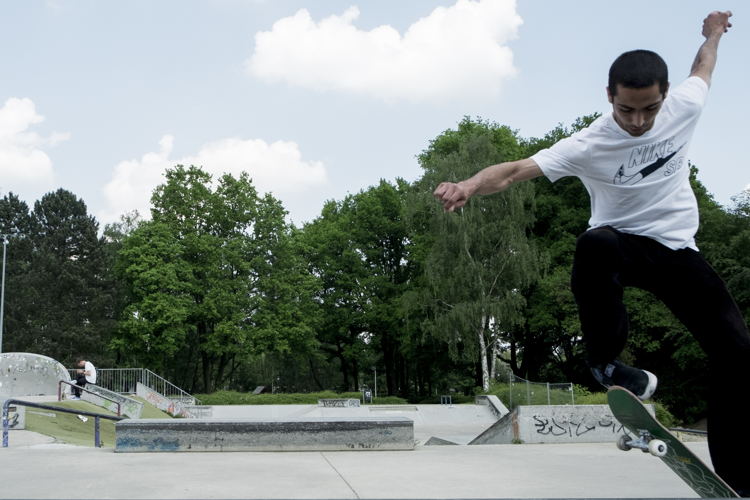 Asfalt - Youness Amrani - (c) Diplodokus