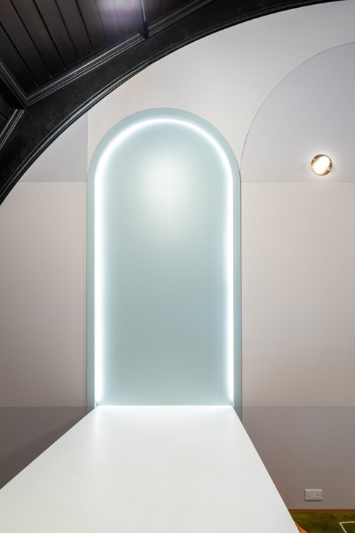 Photo by Alan Tansey
