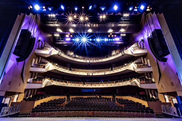 El Querétaro Teatro Metropolitano consigue una gran cobertura de audio e inteligibilidad a través de una completa solución de Bose Profesional