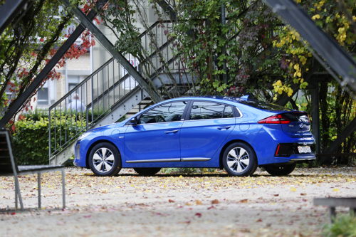 Hyundai IONIQ plug-in hybrid