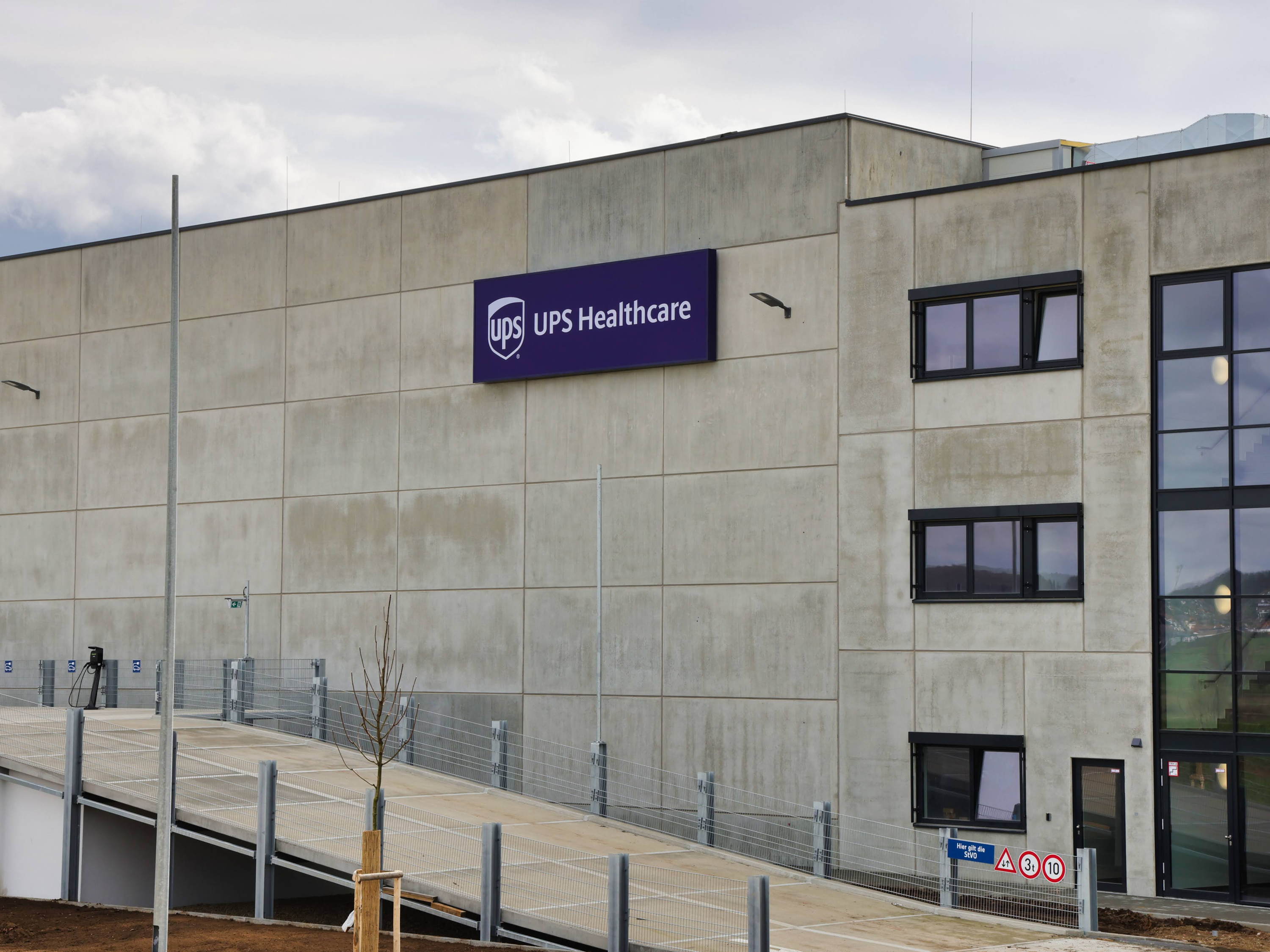 UPS Healthcare ouvre sa première infrastructure dédié aux soins de santé en Allemagne