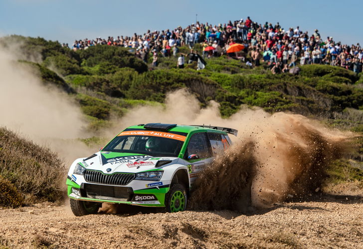 In 2018, Jan Kopecký and co-driver Pavel Dresler won the category at Rally Turkey. Driving a ŠKODA FABIA R5 evo, they are among the top favourites this year as well.