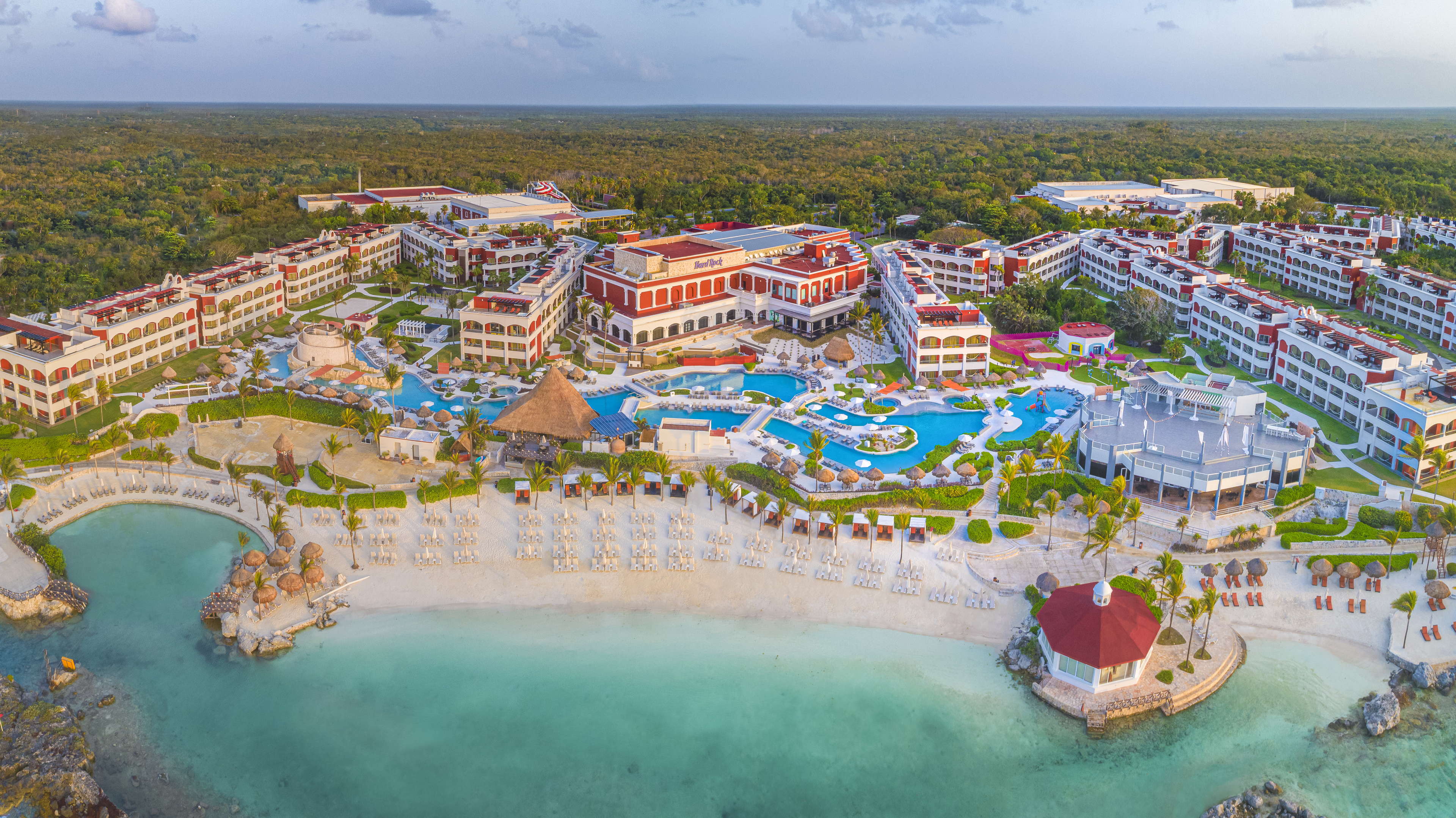 Sostenibilidad en acción: Hard Rock Hotel Riviera Maya celebra una década certificado por EarthCheck