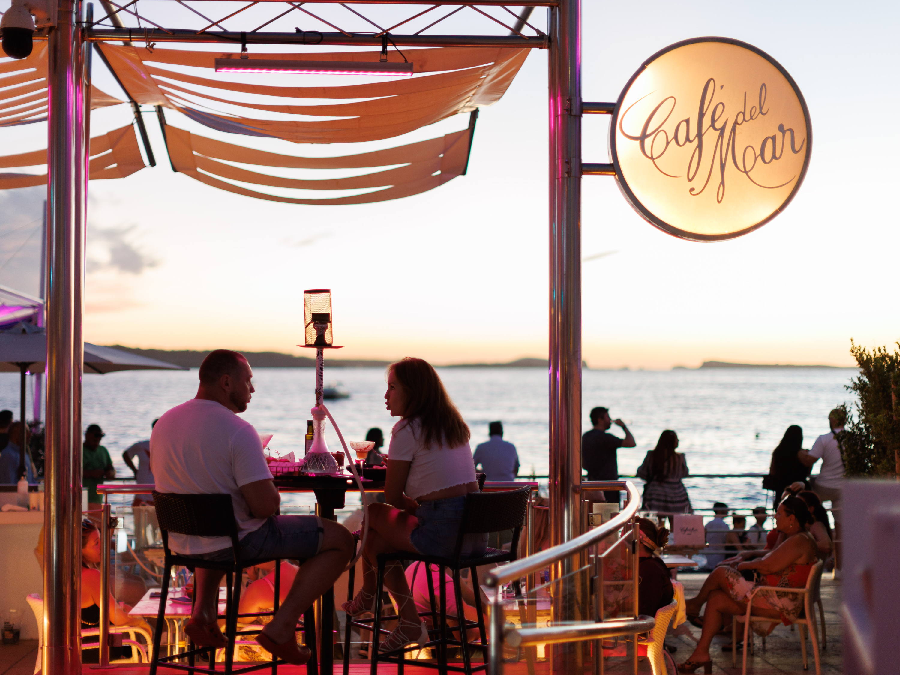 Café Del Mar Celebrates 45 Years Of Iconic Balearic Soundtracked Sunsets 
