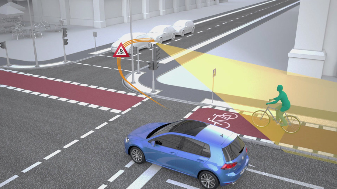Volkswagen and Siemens want to further improve road safety especially at crossroads. .