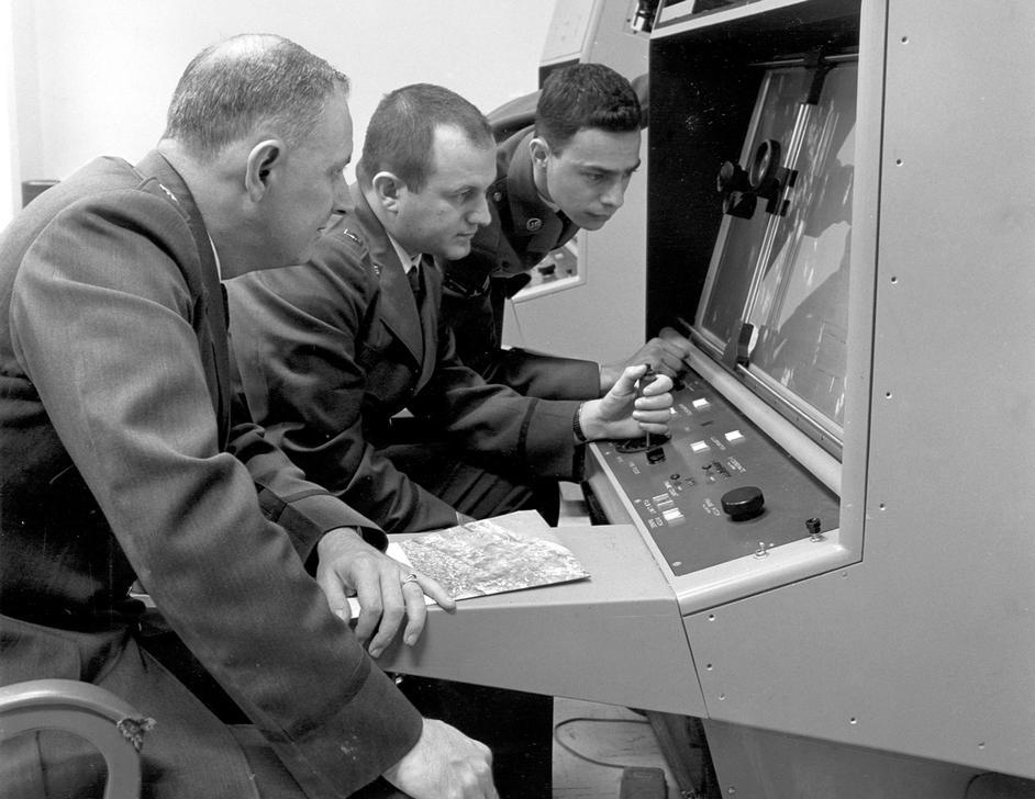AKG1944475 Cuban Missile Crisis ©akg-images / WHA / World History Archive