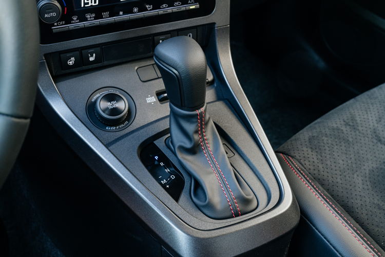 2024_GR Yaris_Automatic_Precious Metal_DPL_Interior and Details__008