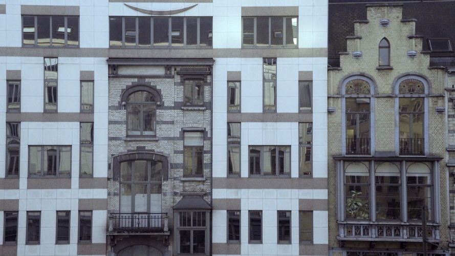 Archibelge - Aflevering 1 - Brussel - (c) VRT / Off World