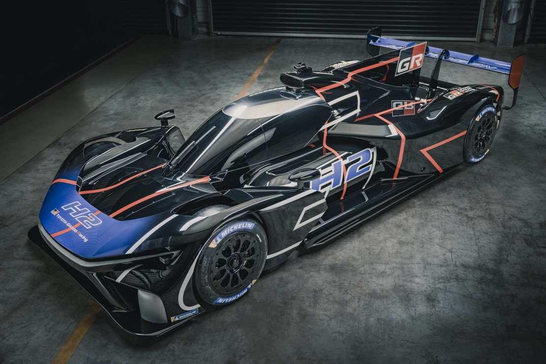 Toyota dévoile sa voiture de course à l’hydrogène, la « GR H2 Racing Concept » 