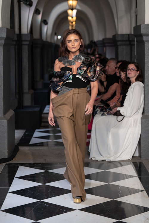 Sandra Weil presentada por CAUDALÍE en Volvo Fashion Week México