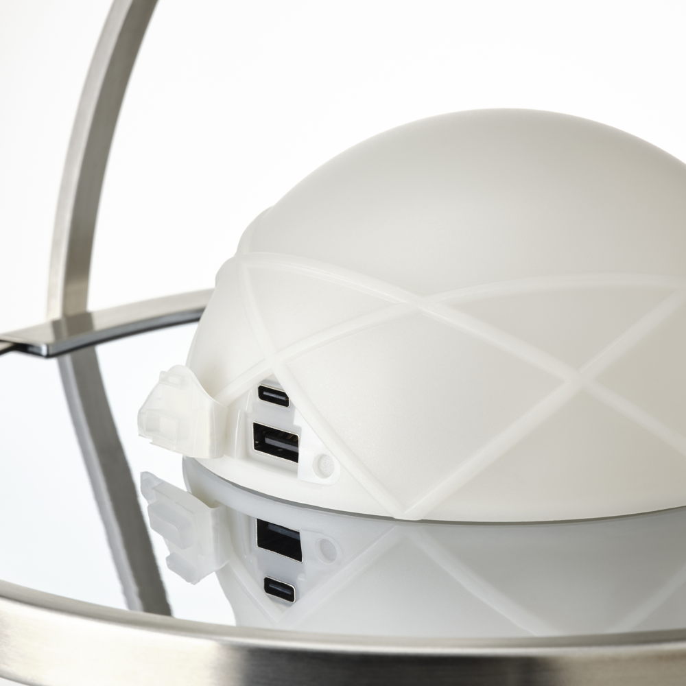 IKEA_SAMMANLÄNKAD LED solar-powered table lamp €89,99_PE850492