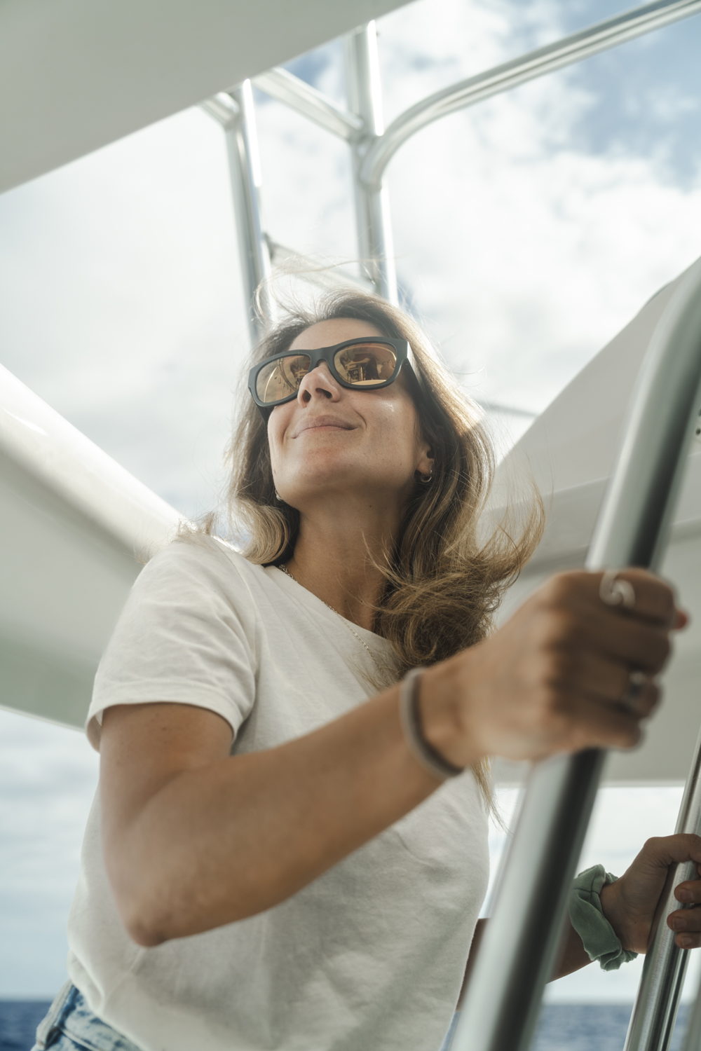 Costa Pro Gádor Muntaner in Caleta Frames with Gold Mirror Lenses