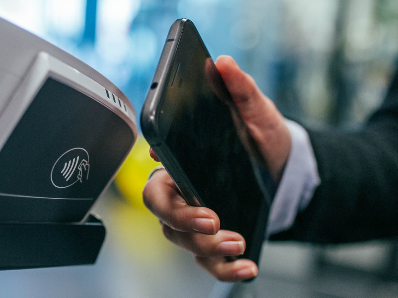 La era 'cashless': 3 beneficios de avanzar hacia una sociedad sin (tanto) efectivo