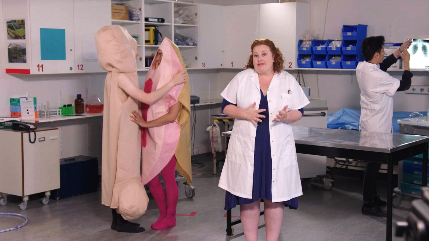 Dokter Bea (Eva Van der Gucht) (afl 6 ) - (c) De Mensen