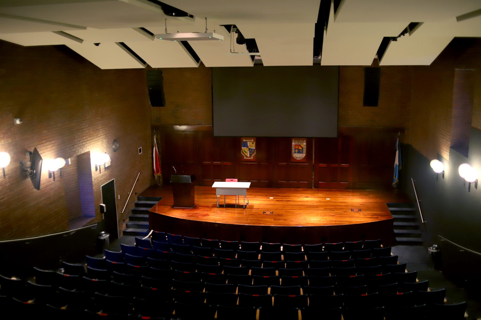 UFM made touchless audio a key element of its collaboration and communication strategy UFM made touchless audio a key element of its collaboration and communication strategy