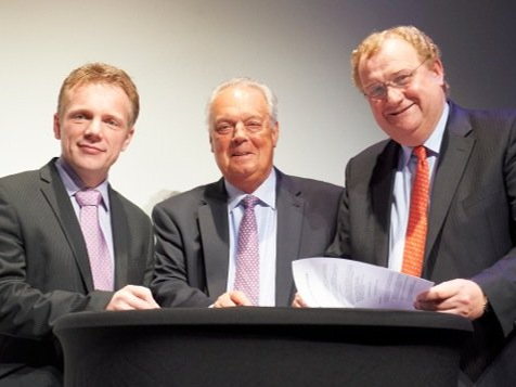 BNP Paribas Fortis renews partnership with Royal Sporting Club Anderlecht soccer club