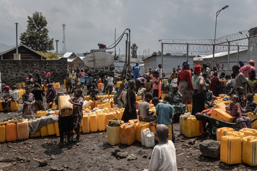 View of the centralized water distribution point in the Kanyaruchinya displacement site used by MSF to distribute clean water and support hygiene practices. Date taken: 28/08/2024 | Photographer: Michel Lunanga | Location: North Kivu