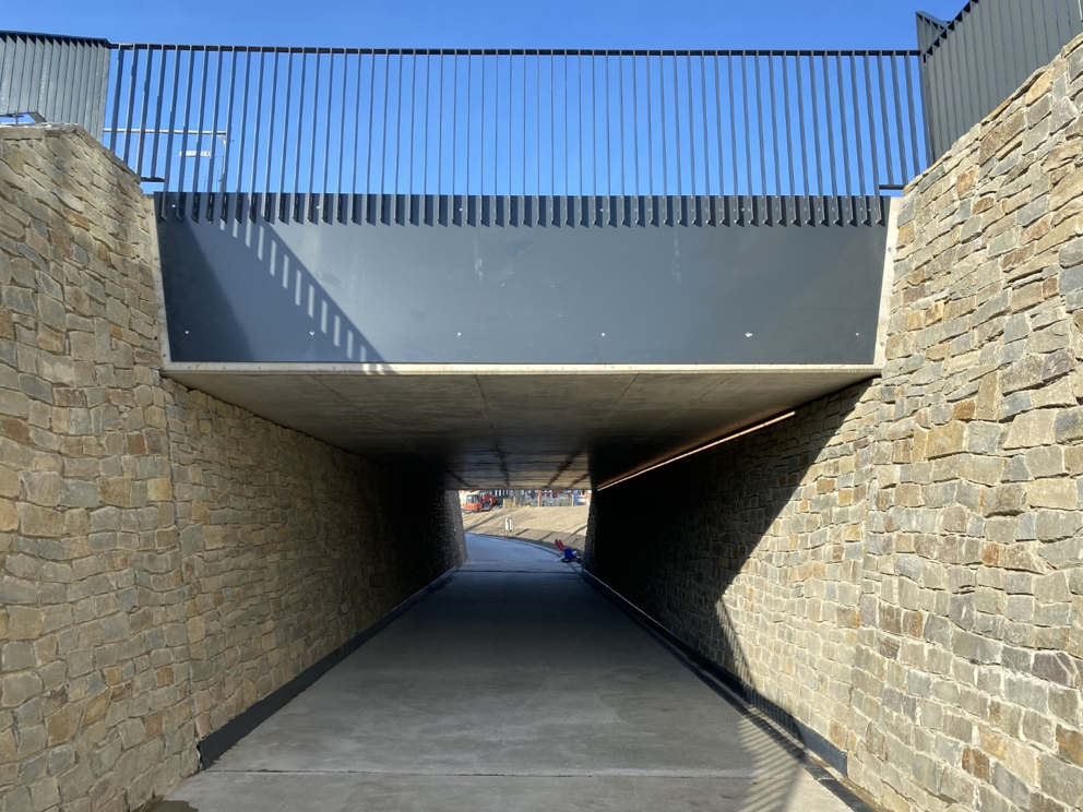 Fietstunnel onder de Tiensesteenweg geopend