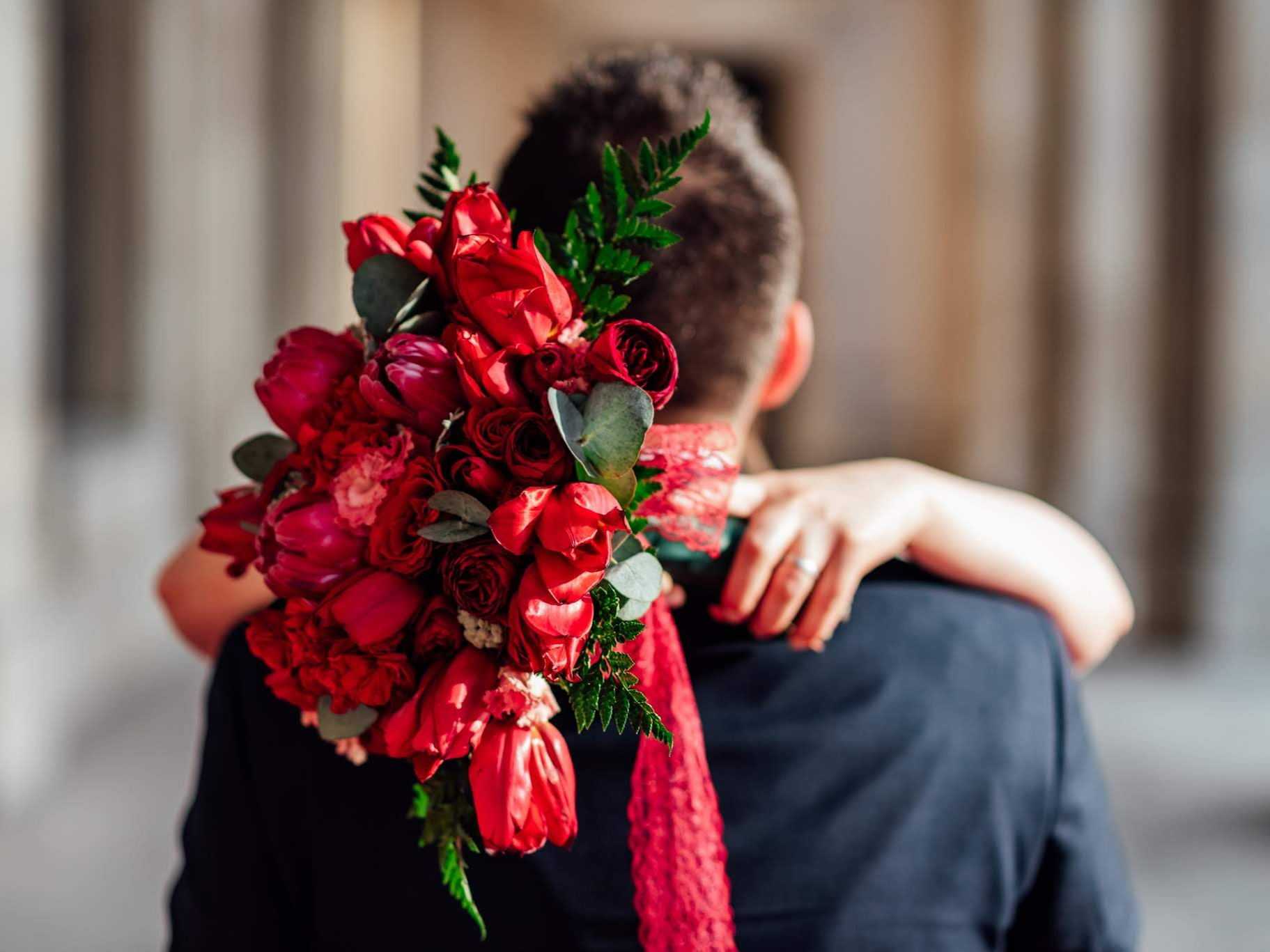 Hombres gastaron más del doble que las mujeres y se endeudaron para el 14 de febrero