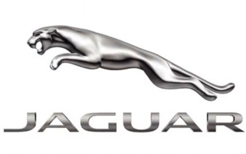 The Jaguar XE, star of original fashion show by Jean-Paul Lespagnard