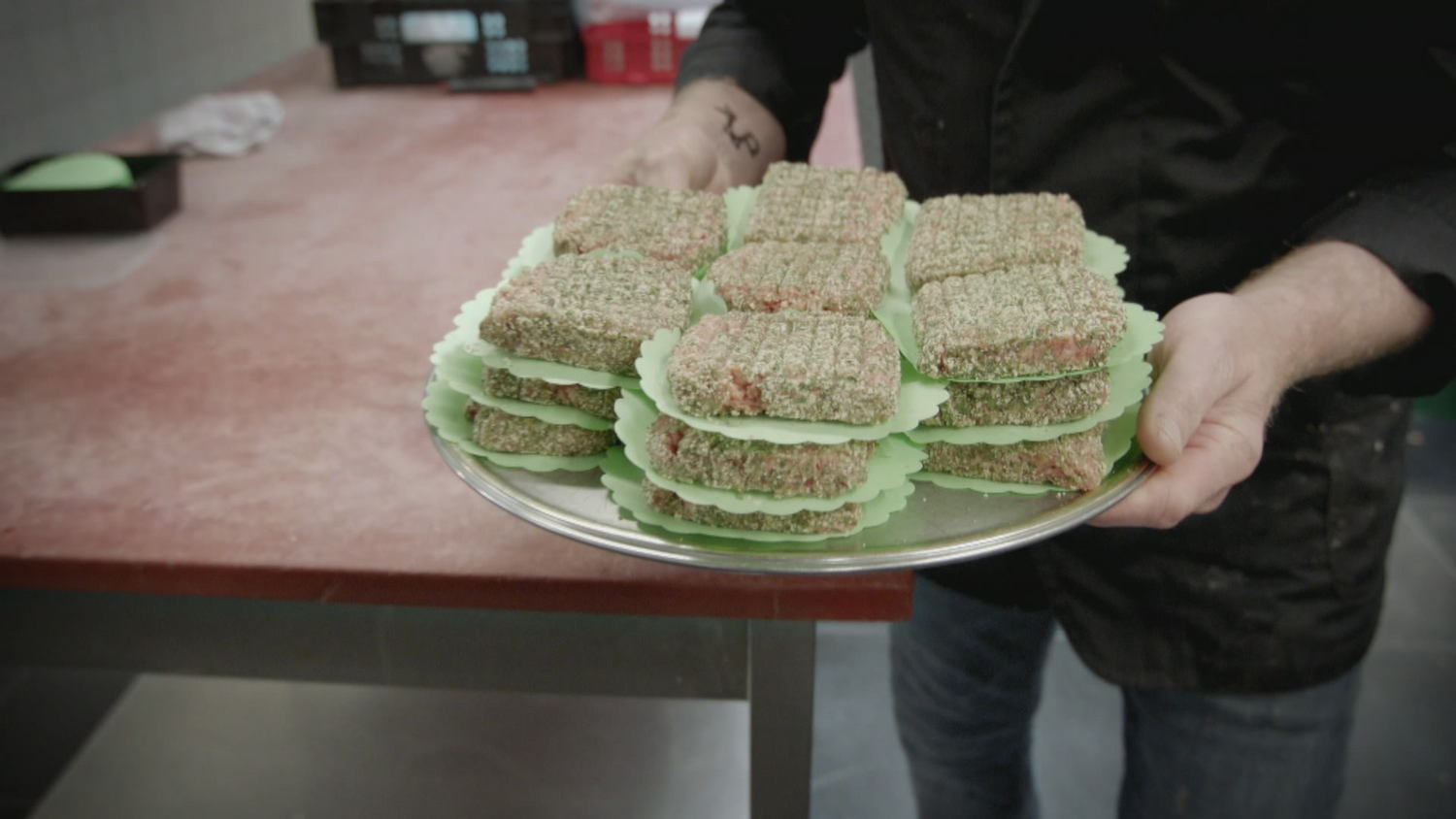 De weg van...een lamsburger
Over eten (c) VRT