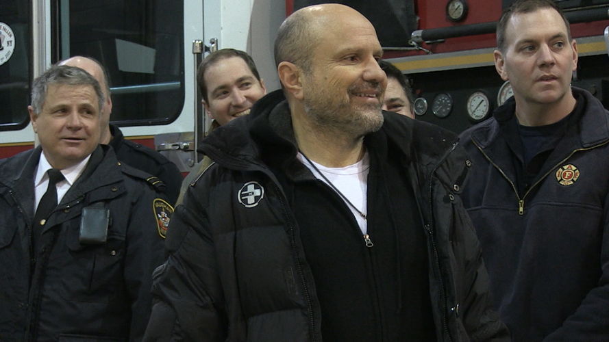 Enrico Colantoni meets with Vaughan Fire and Rescue Service.