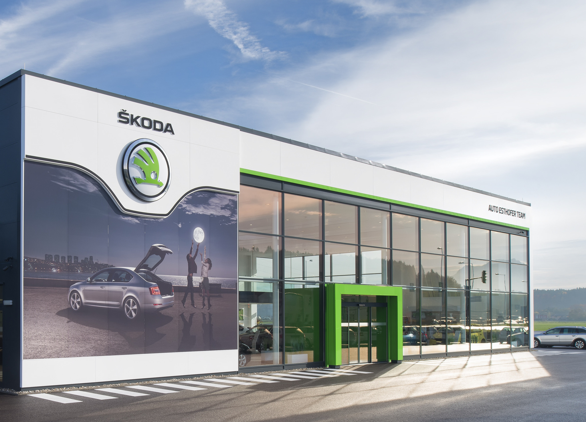 Global Success 2000 Skoda Dealerships In New Corporate Design