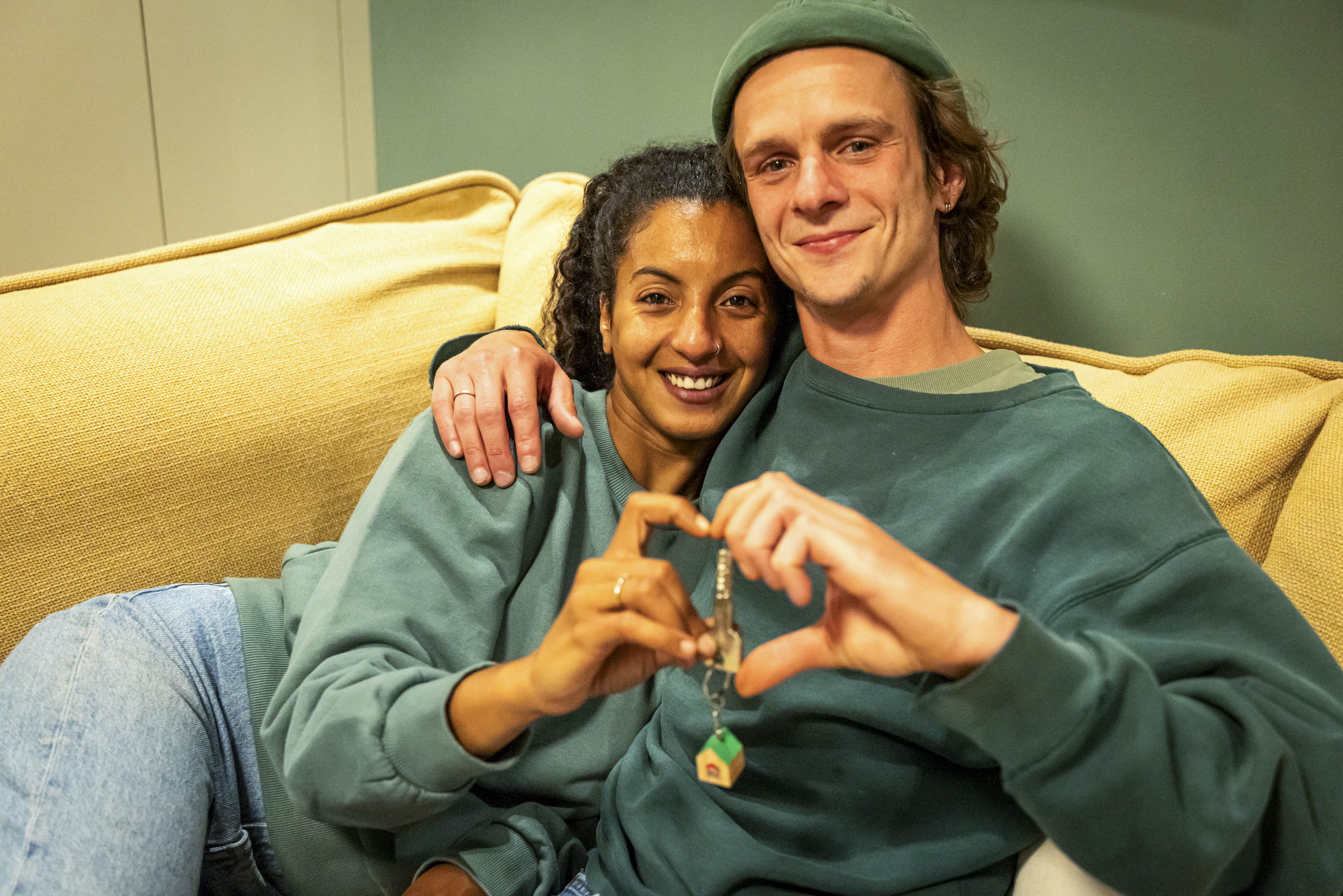 Soumaya & Eros winnen Huis Gemaakt en krijgen hun droomwoning cadeau 