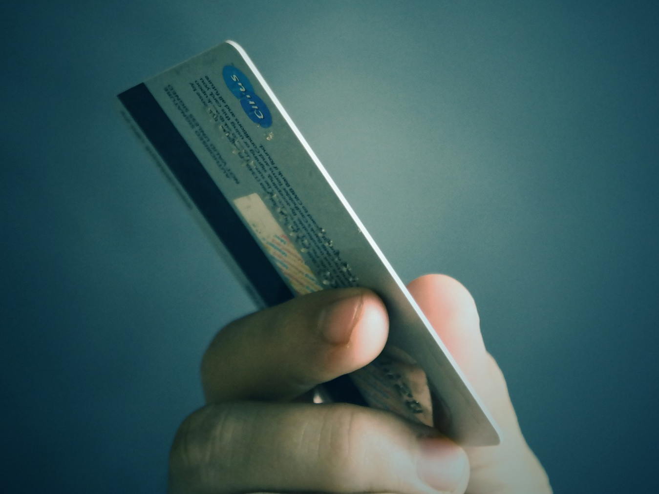 5 comisiones bancarias que atormentan las finanzas de los mexicanos