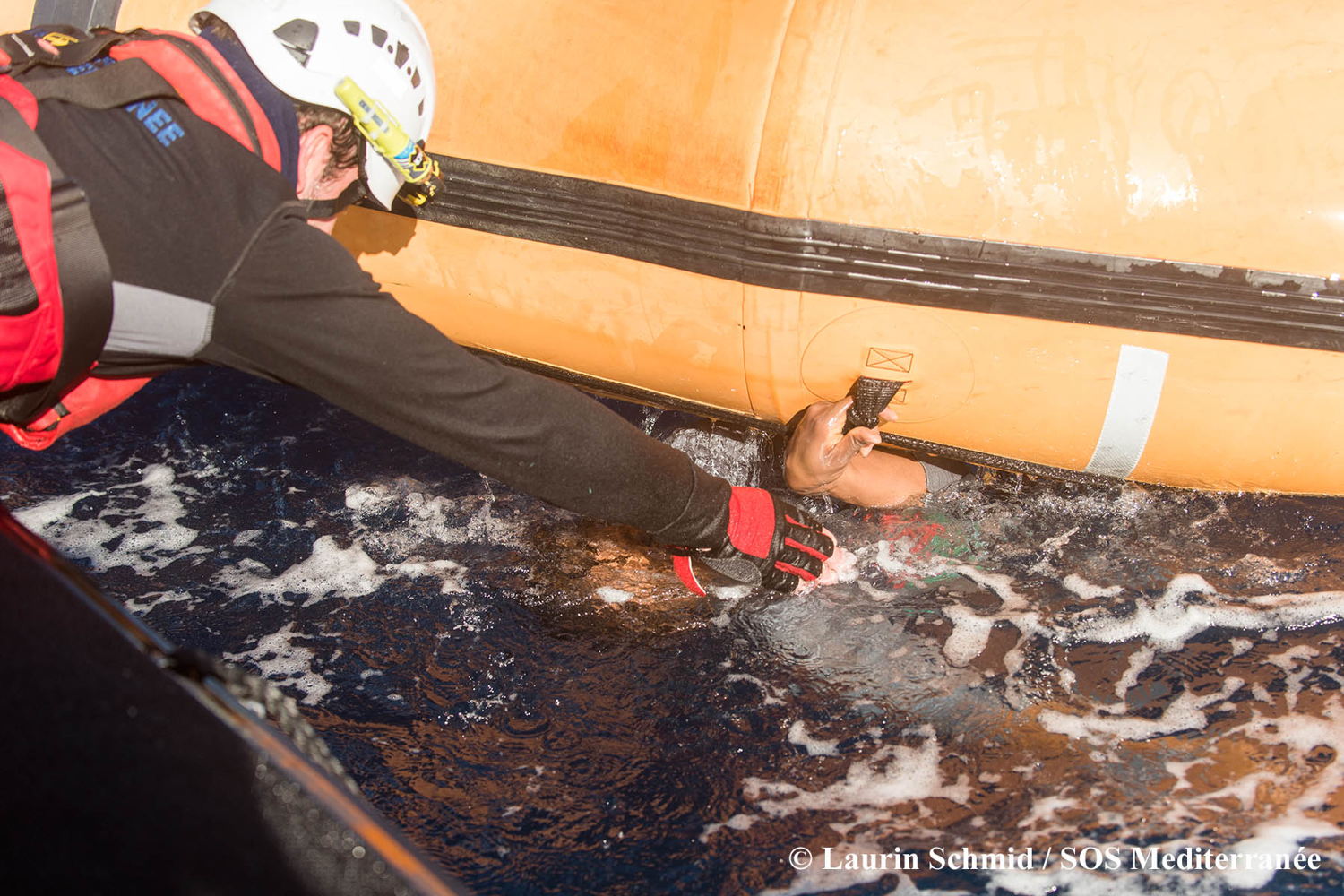On 27 January, 2018, 99 survivors from a sinking rubber boat in the Mediterranean were rescued by the Aquarius, a search and rescue vessel run by Médecins Sans Frontières (MSF) and SOS MEDITERRANEE. An unknown number of men, women and children are missing, presumed drowned. Two women are confirmed dead. Credit: Laurin Schmid / SOS MEDITERRANEE Date taken: 27 January 2018
