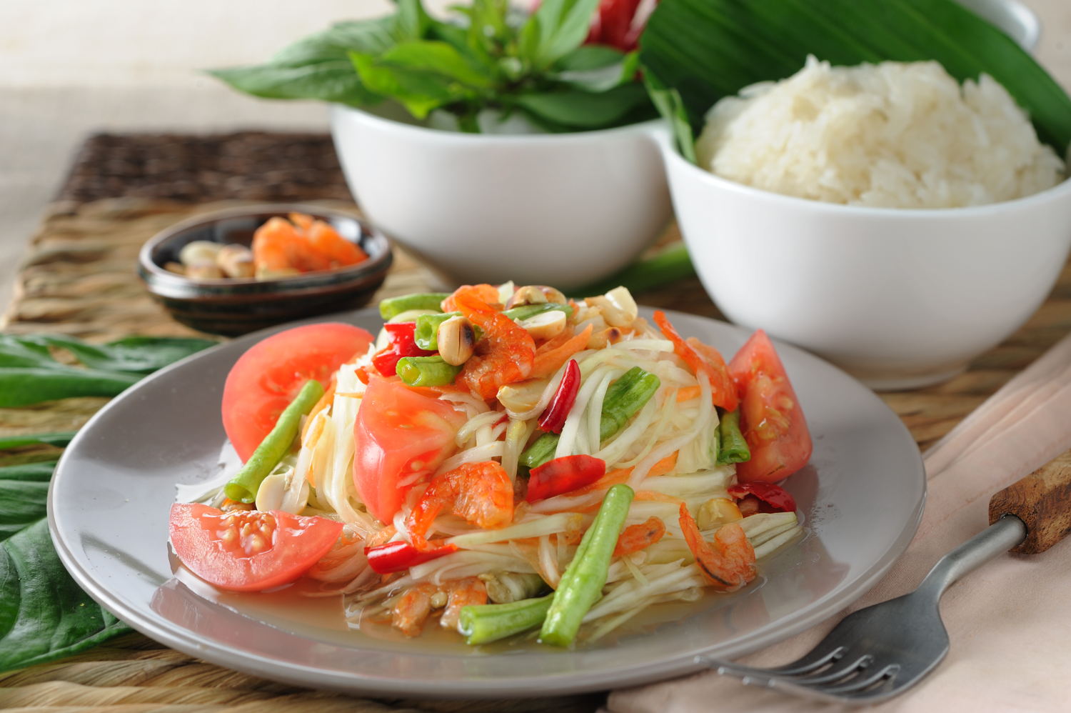 GREEN PAPAYA SALAD