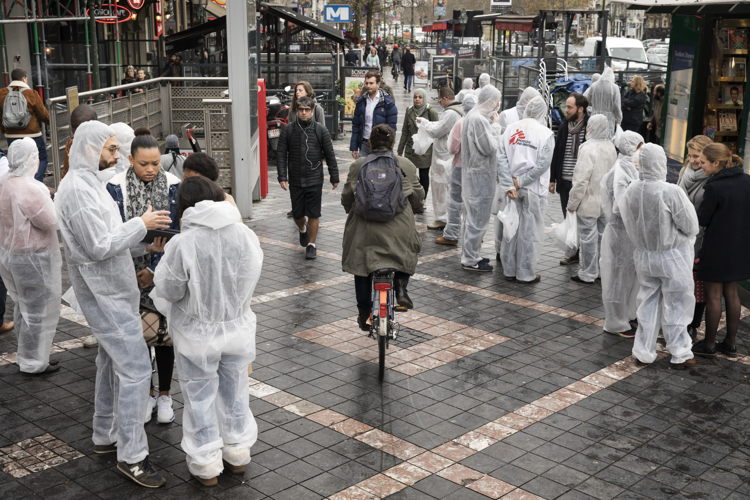 Onverschilligheid is een ziekte @ Brussel (c)AZG