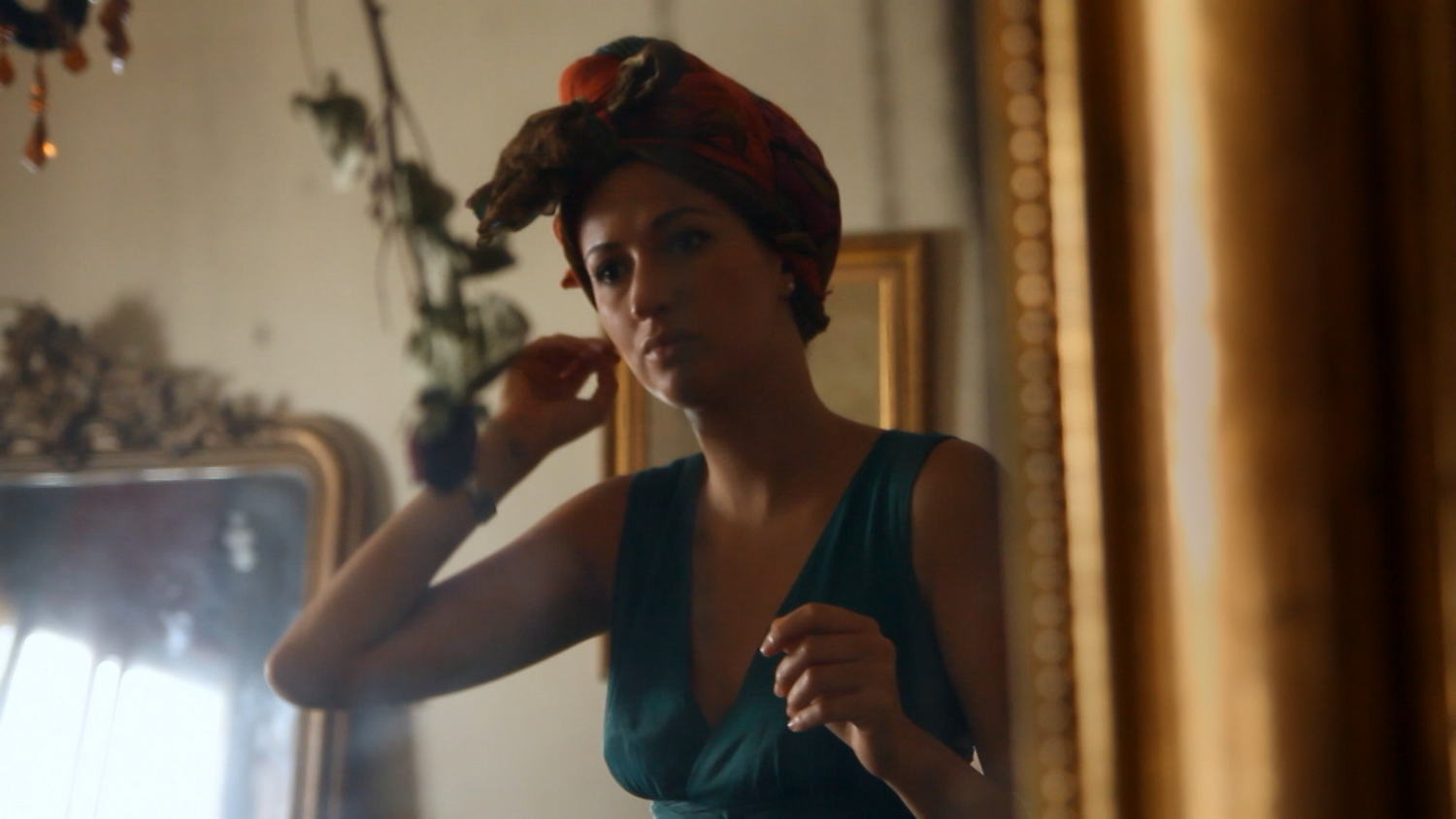 Rien n'est pardonné : Zineb El Rhazoui - (c) Savage Film