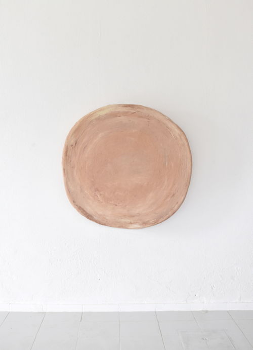 Stan Van Steendam ‘abru’ (2021) varnish, pigments, dust, dirt, plaster and epoxy resin on wood 118 x 112 x 12,5 cm