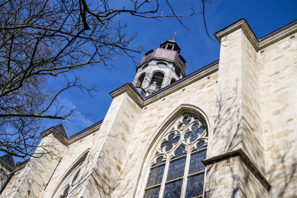 ©Frederikbeyens AG Vespa Sint Andrieskerk 045