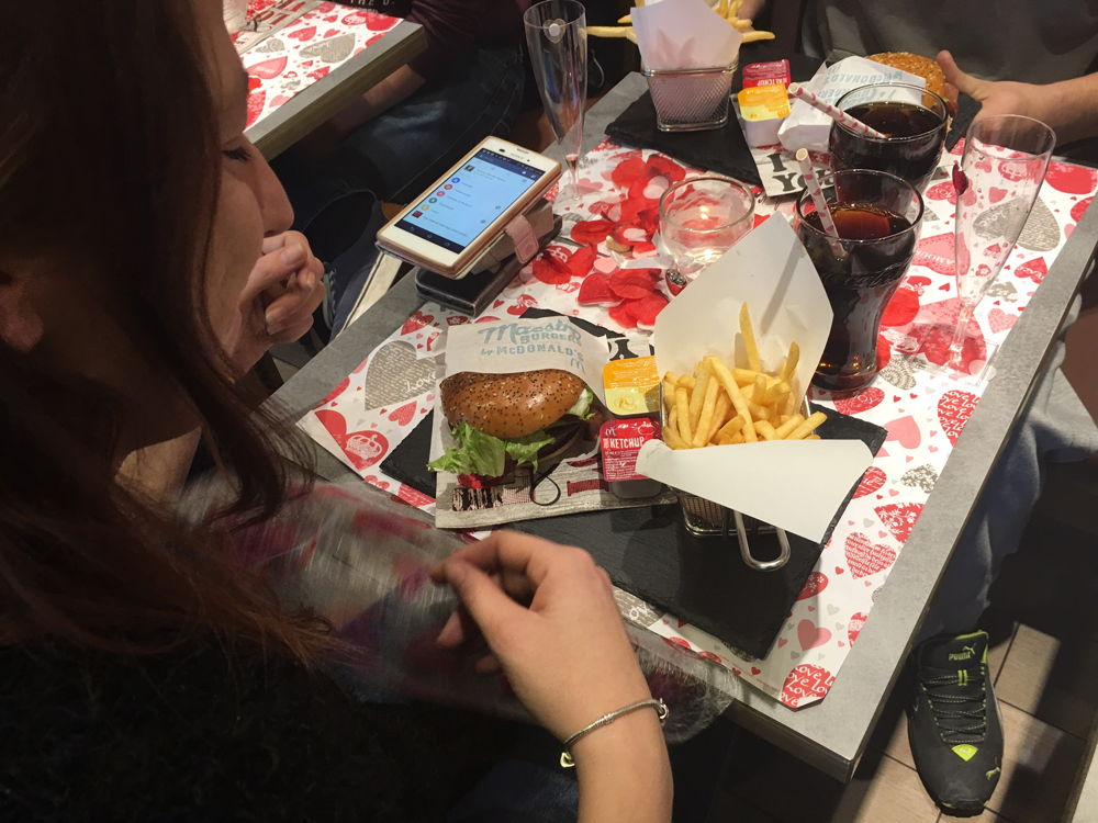 Valentijn McDonald's Mol