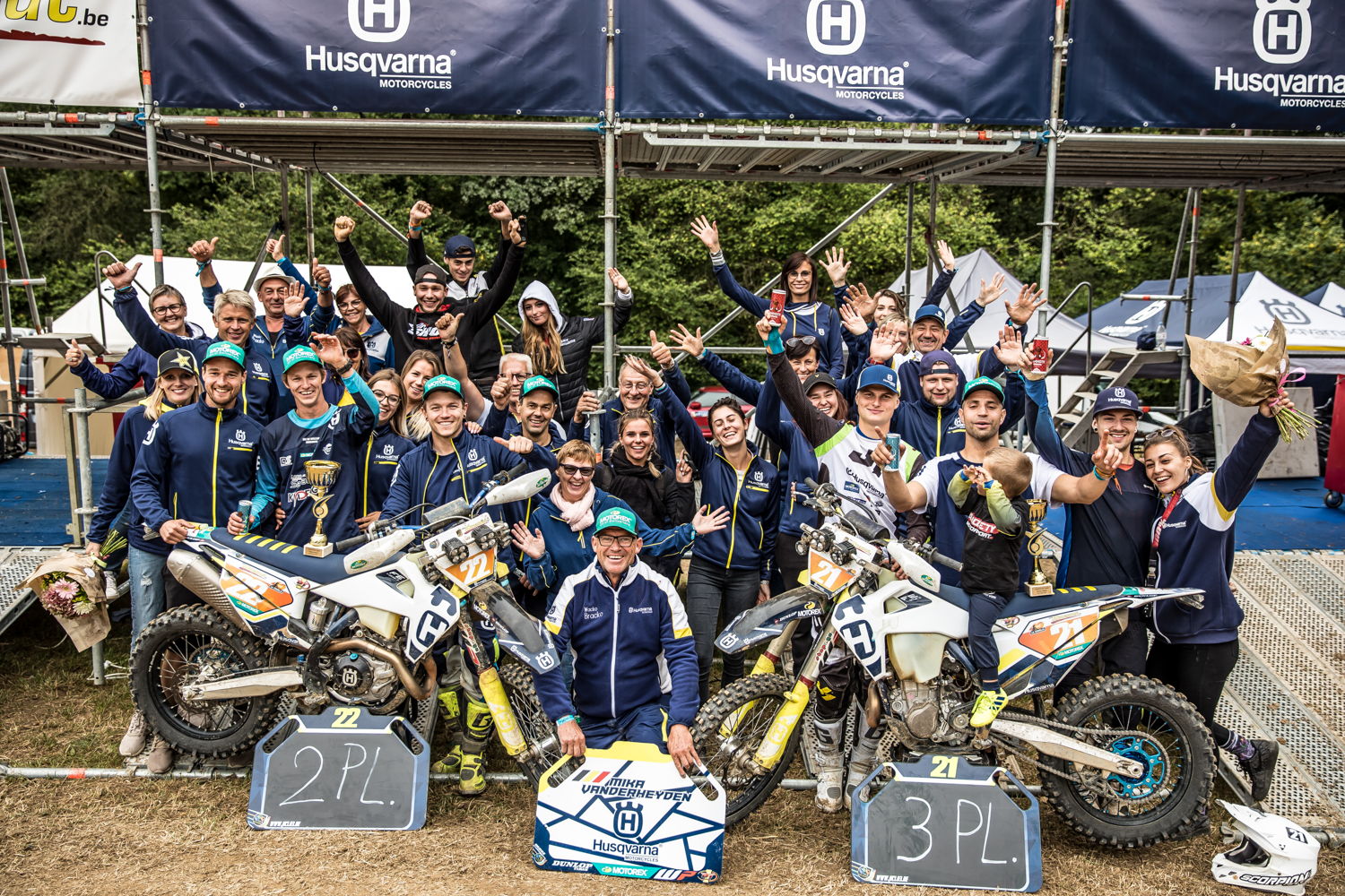 Husqvarna teams La Chinelle, credit: Gino Maes